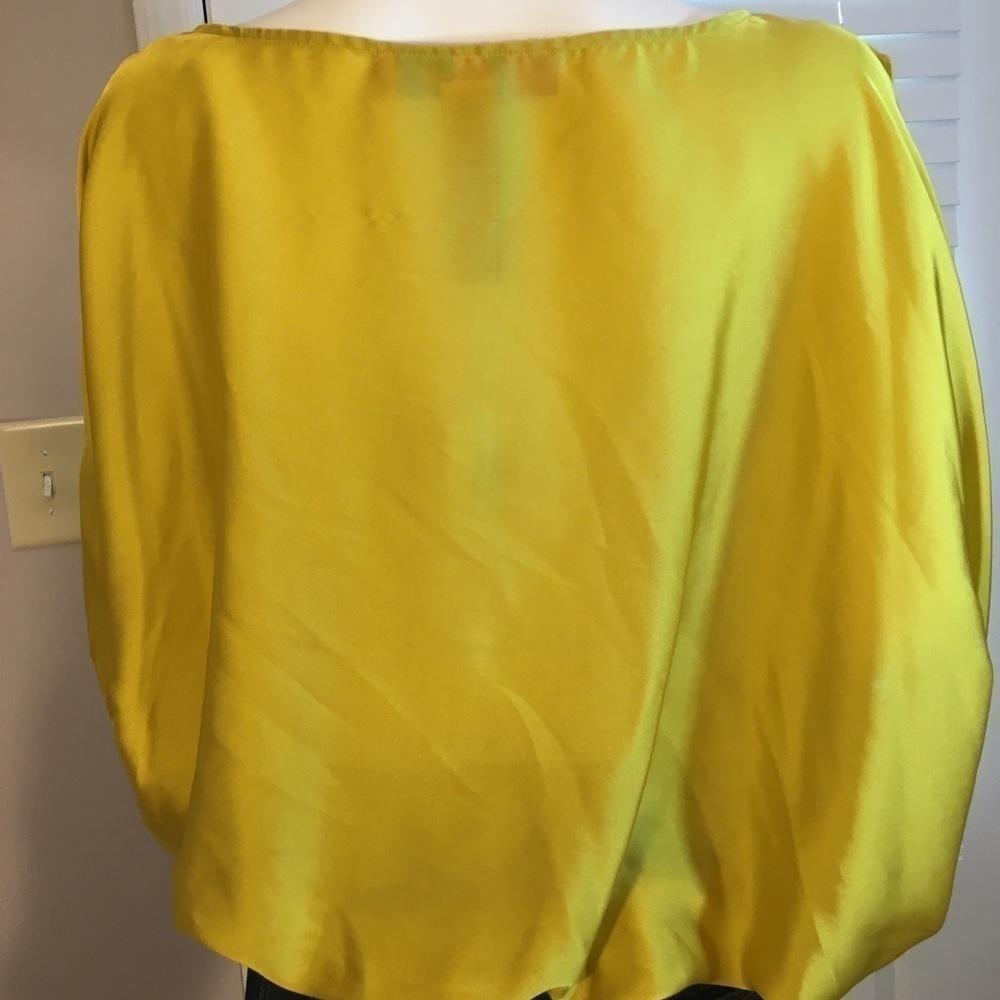 Selena & Maria Sequins Mustard Yellow Long Puff Button Sleeves Blouse Size M - Picture 13 of 16